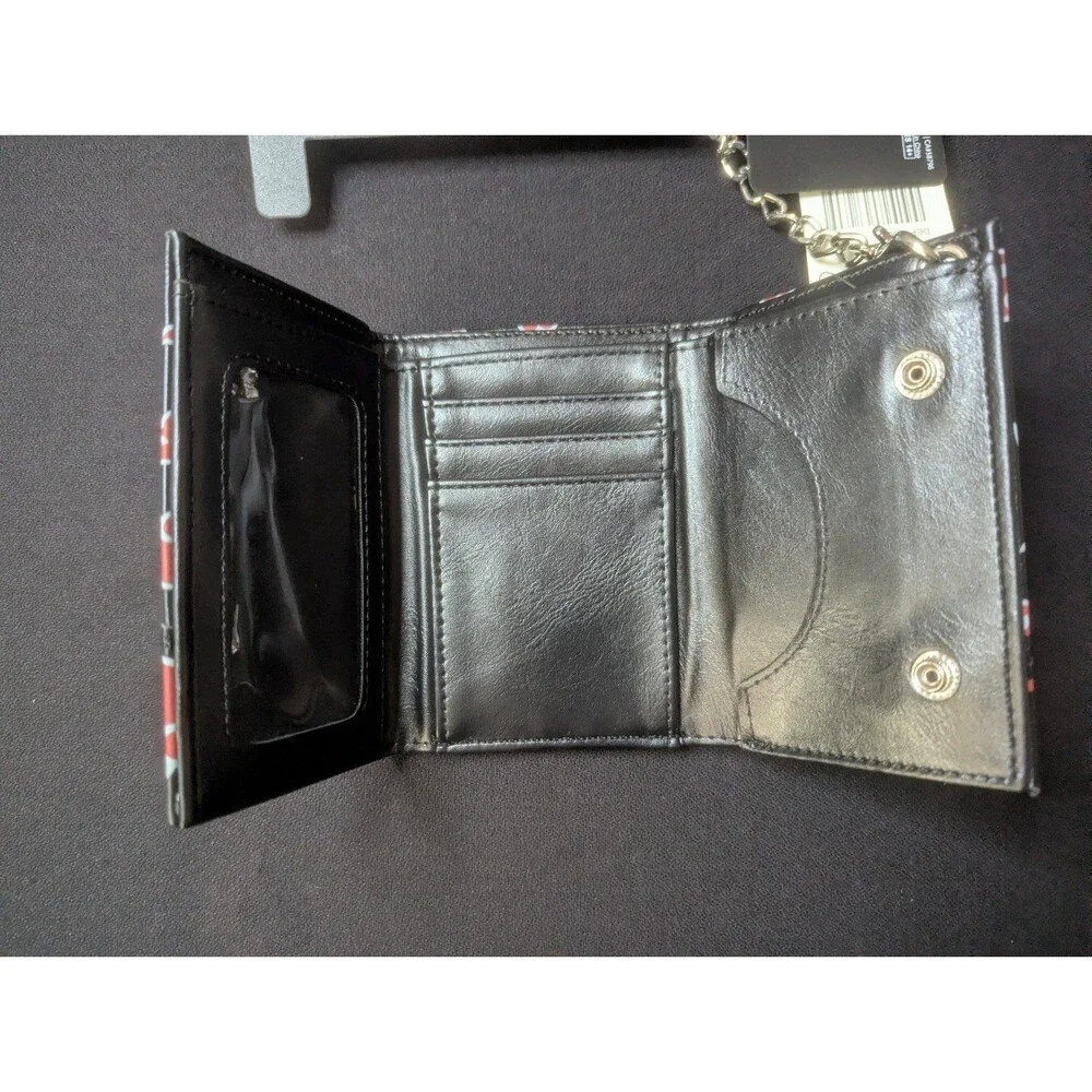 Naruto Trifold Wallet Chain Anime Bioworld Akatsuki Hot Topic